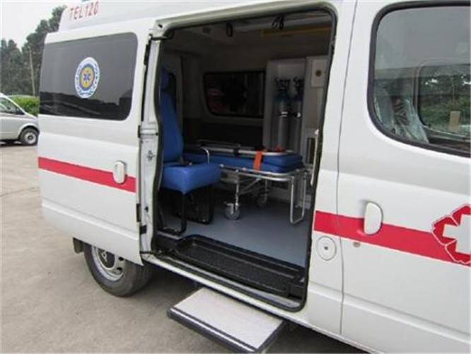 伽师救护车出租服务案例7